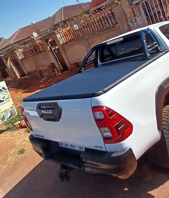 Hilux GD6 Clipon d Cab